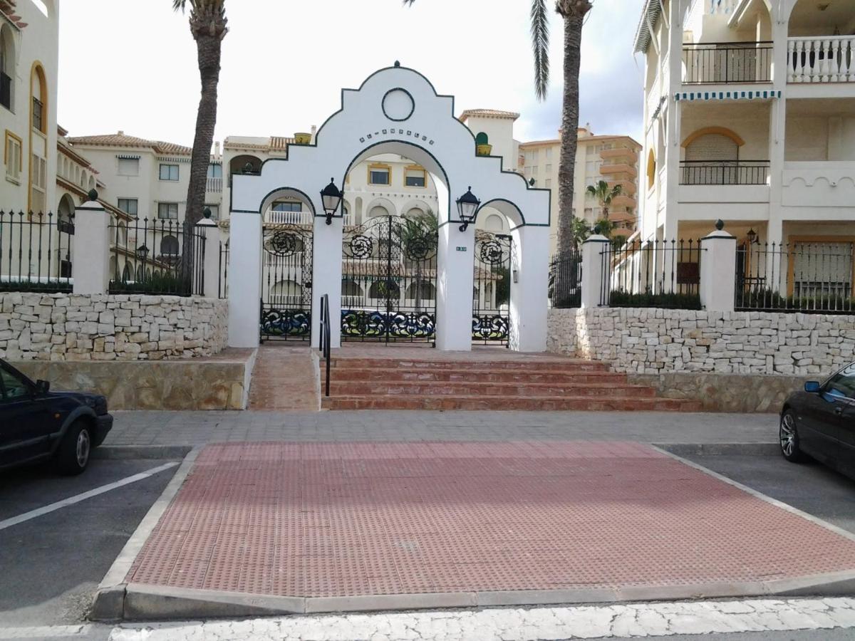 Urbanización Al Andalus El Campello Exterior foto